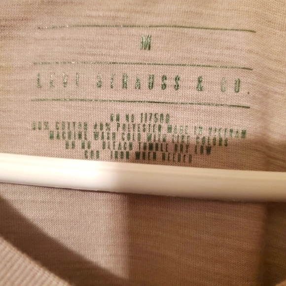 Levi's - Picture 4 of 6